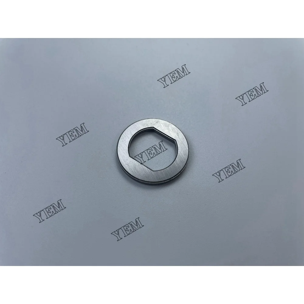 Good Quality E75 Idle Gear Collar 15261-24370 Fit for Kubota E75 Engine. 4