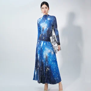 New Design Starry Sky Pleated Women's Two-Piece Set Casual Style With Elastic Skirt Printed Fabric for Autumn