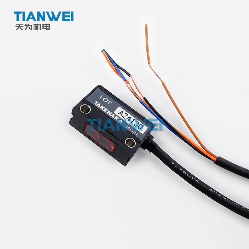 Japan TAKEX GSM2RSN Photoelectric Sensor - 100% Original