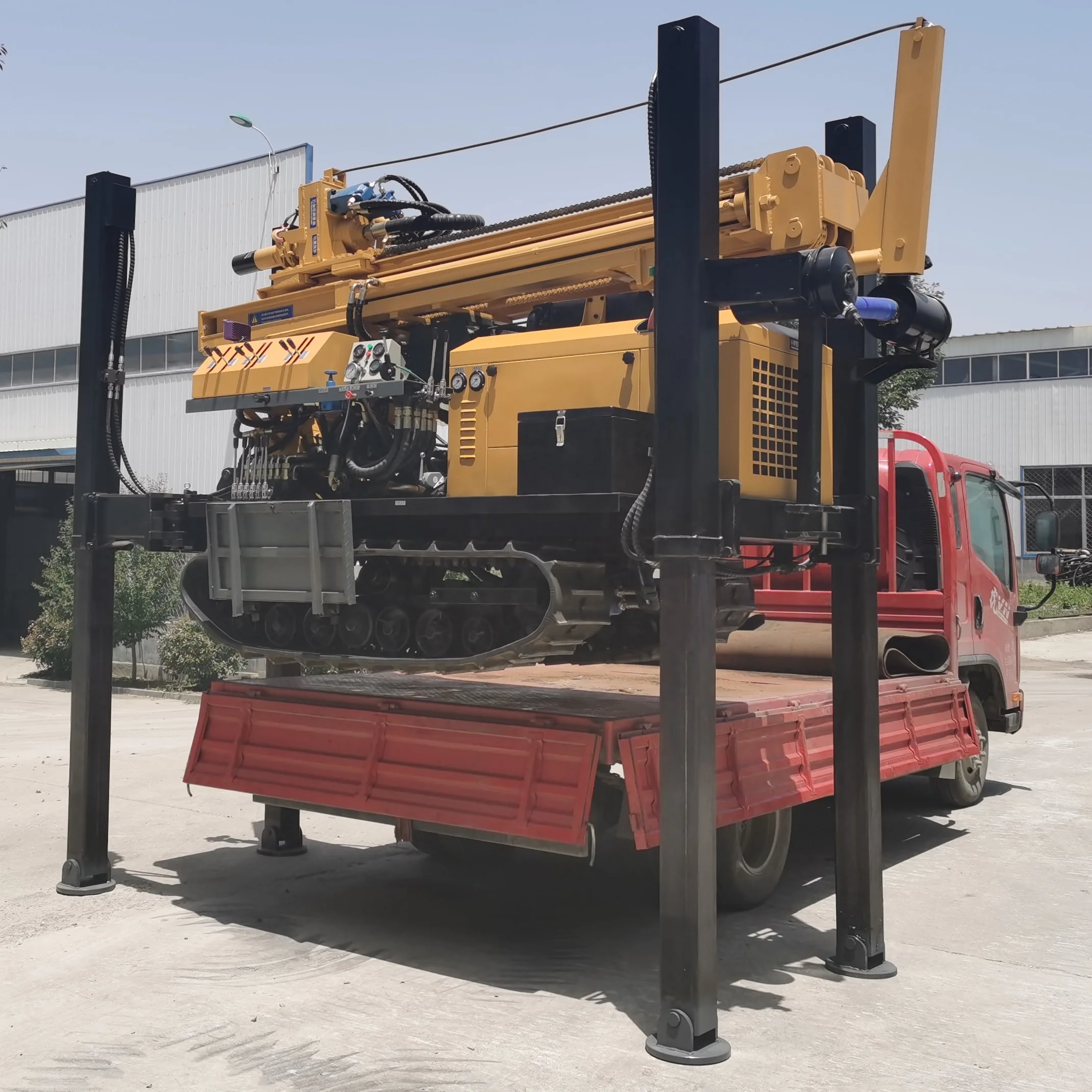 Crawler Drill Rig For Water Well 200m Borehole Portable Water Well ...