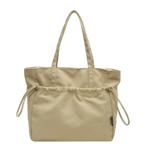 Custom  Waterproof Nylon Tote Bag Large Capacity Shoulder Bags for Work and Commuting