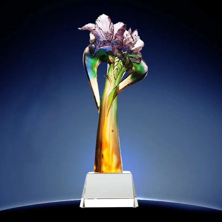 Small Bridge Custom Creative Style Lotus Flower Award Wholesale UV Printing Welcome Gifts Liuli Crystal Trophy Cup details