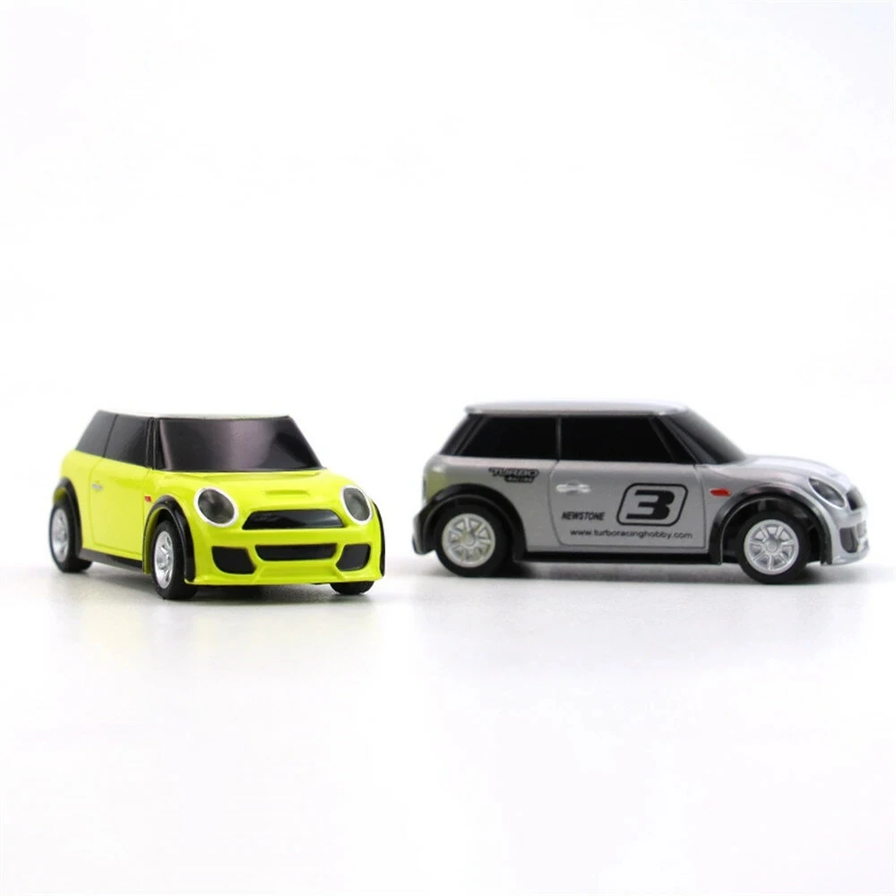 Turbo Racing 1/76 Mini RC Auto – 2,4 GHz, RWD, Vollproportional, Mit LED – 50x23x19 Mm