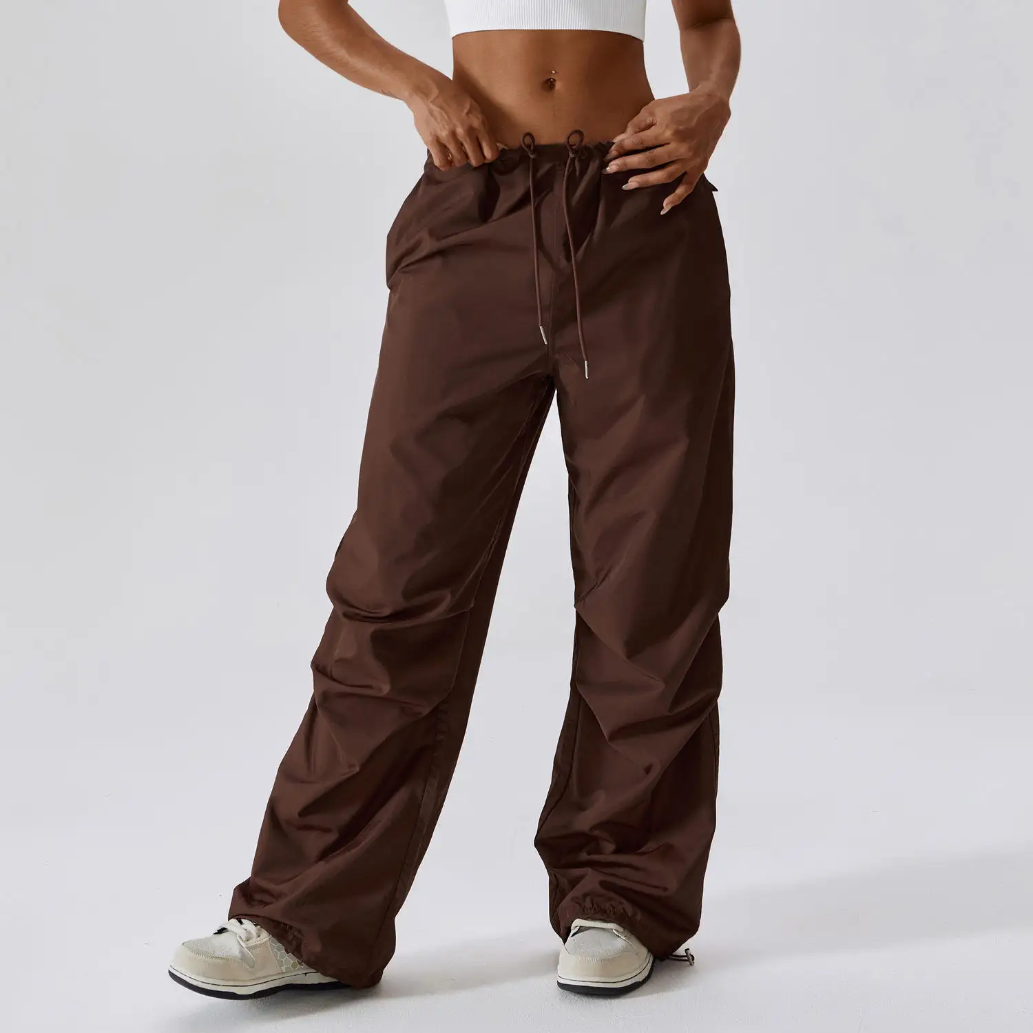 New Style Women Street Wear Low Draw Cord Waist Trousers Baggy Balloon Cargo Parachute Pants Casual Women's Pants