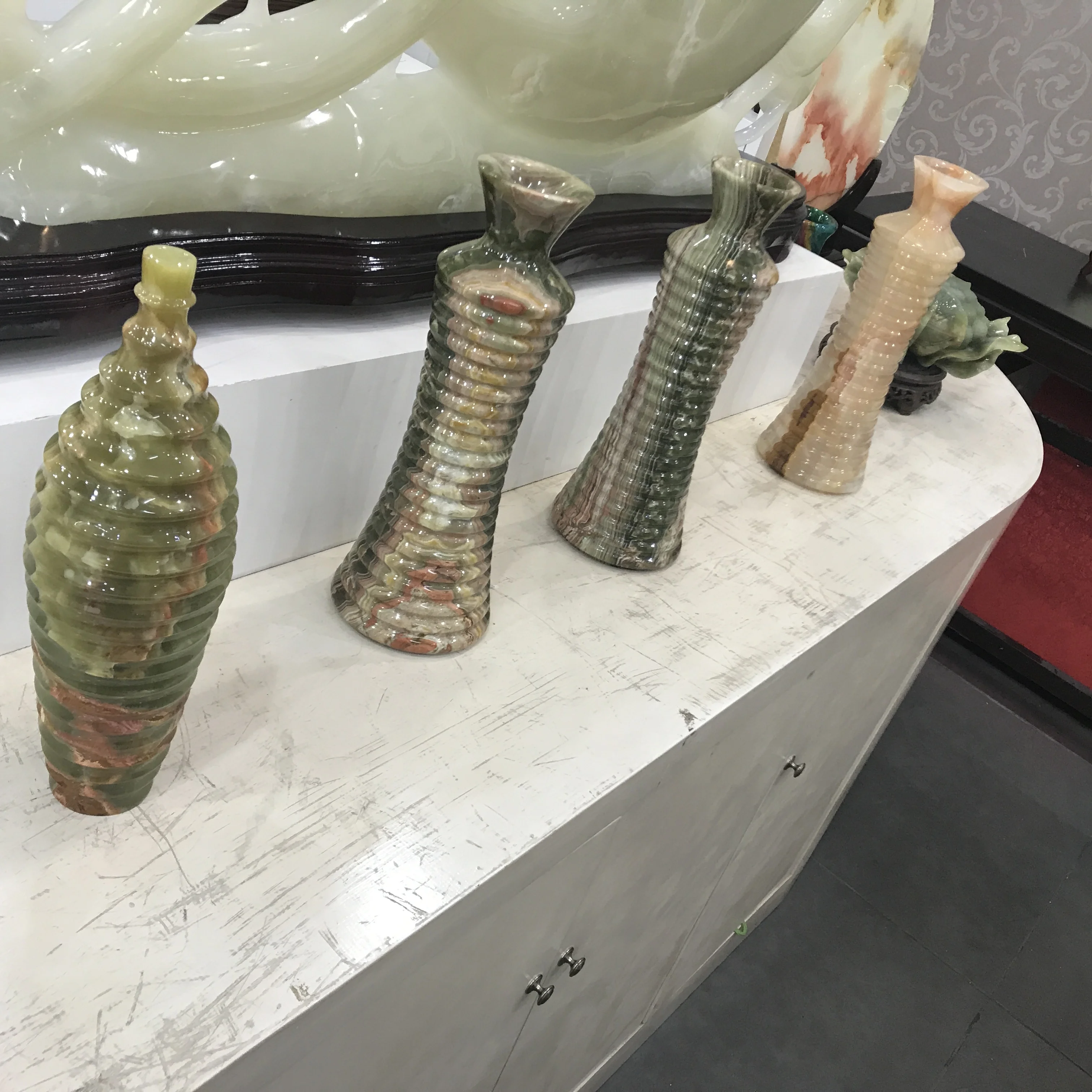 パキスタン産七色花オニキス石花瓶 最安値| Alibaba.com