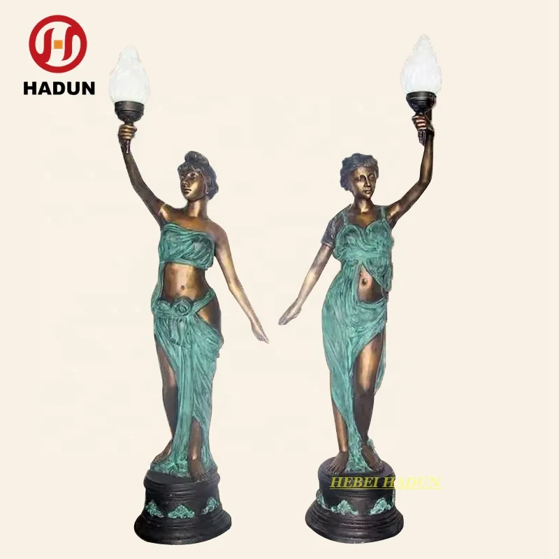 Nordic-Lady-Life-Size-Lampe-