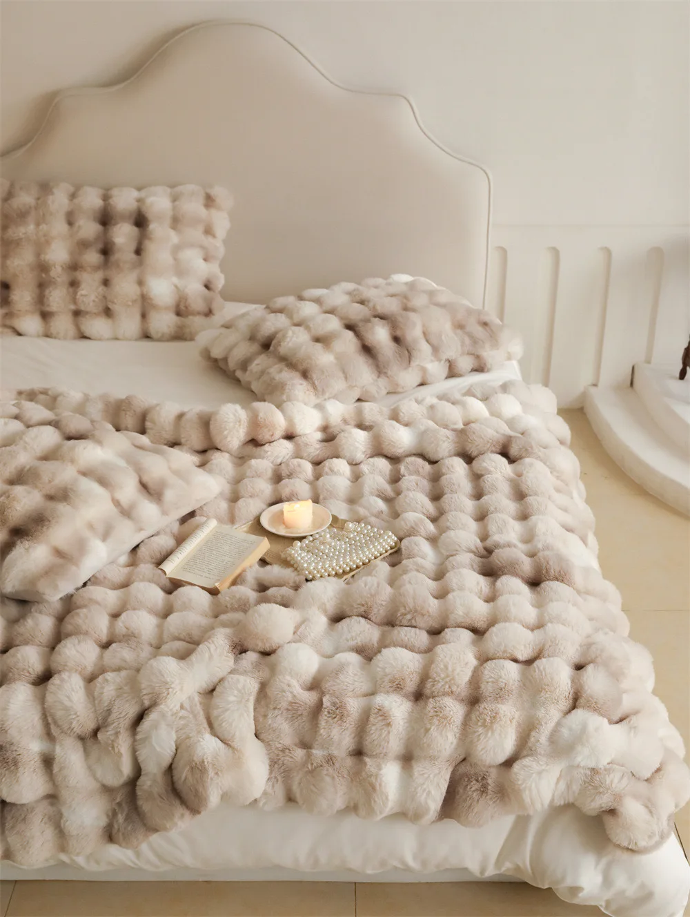 Soft Korean Fleece Throw Thick Fur Blanket For Winter Decorations