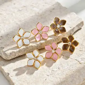 Wholesale Vintage Camellia Earrings Enamel Resin Drops White Brown Floral Ear Studs for Women European Market Bulk Order