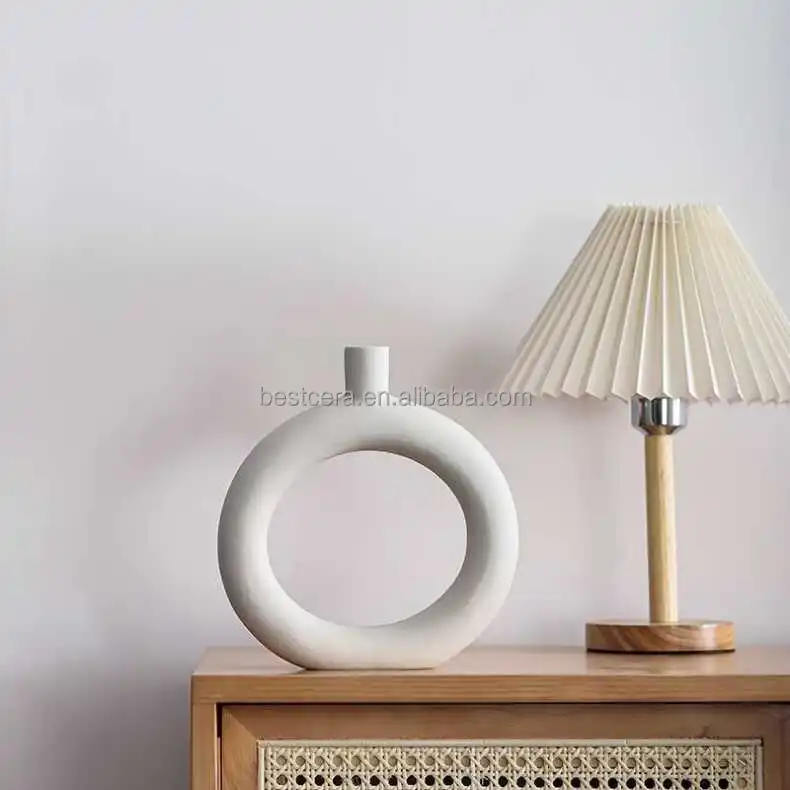 Nordic donut vase high-quality tabletop vase ins flower arrangement ivory white ceramic vase for home decor