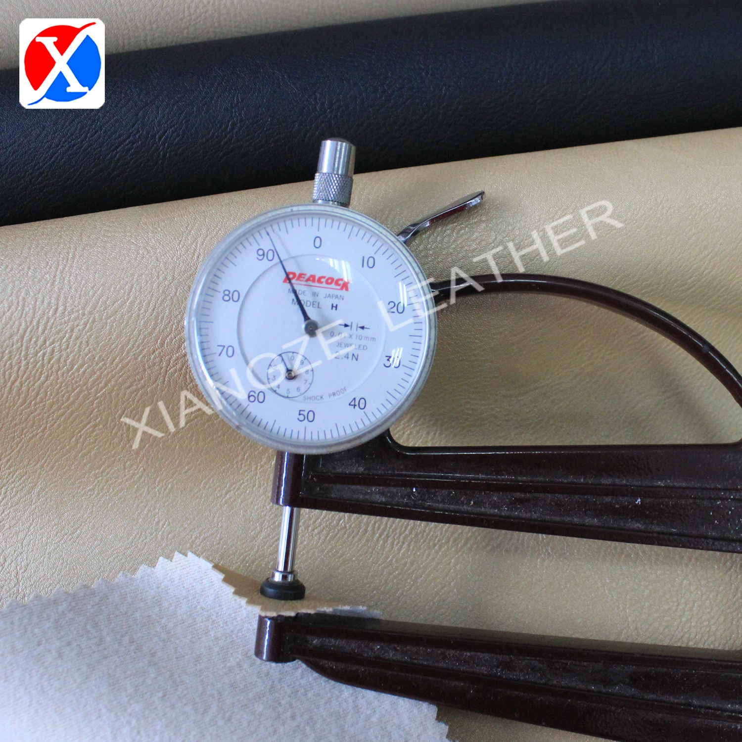 High Quality Classic Embossed Artificial Leather Lady Bag Raw Materials  Synthetic Leather for  Bag