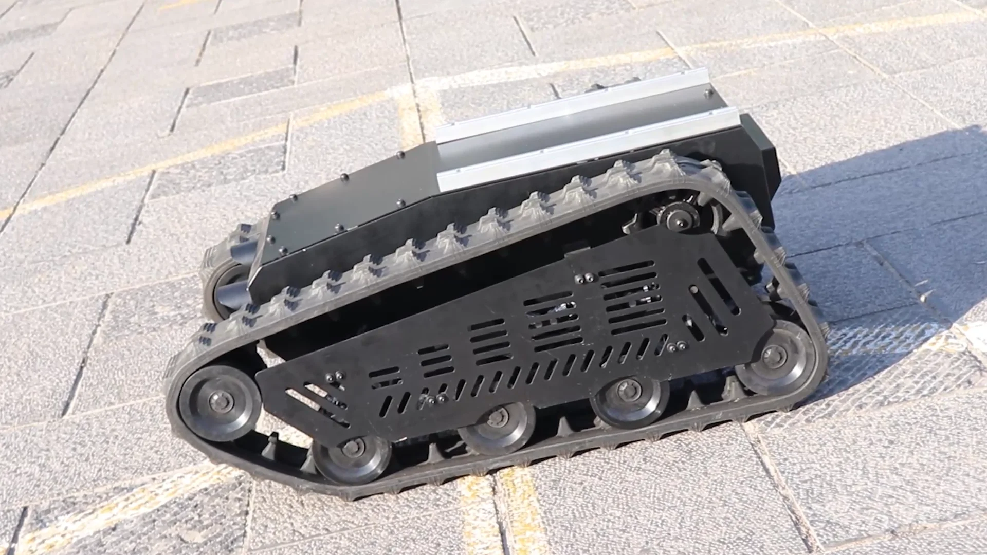 Autonomous Wheel Security Patrol Robot Guard Outdoor Have Strong ...
