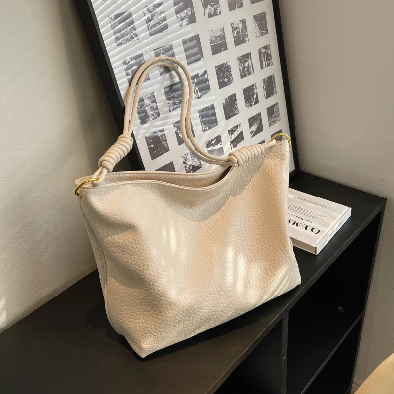 China Import Ladies Handbags Verified Suppliers Black Pu Leather Hand Bag  Sacs a Bandouliere Femme Women'S Shoulder Bags