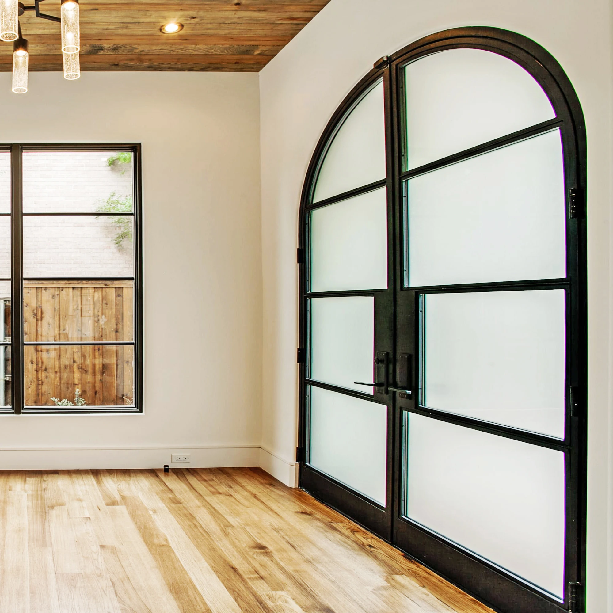 Villa Exterior Arch Double Floor-to-Ceiling Glass Door Design