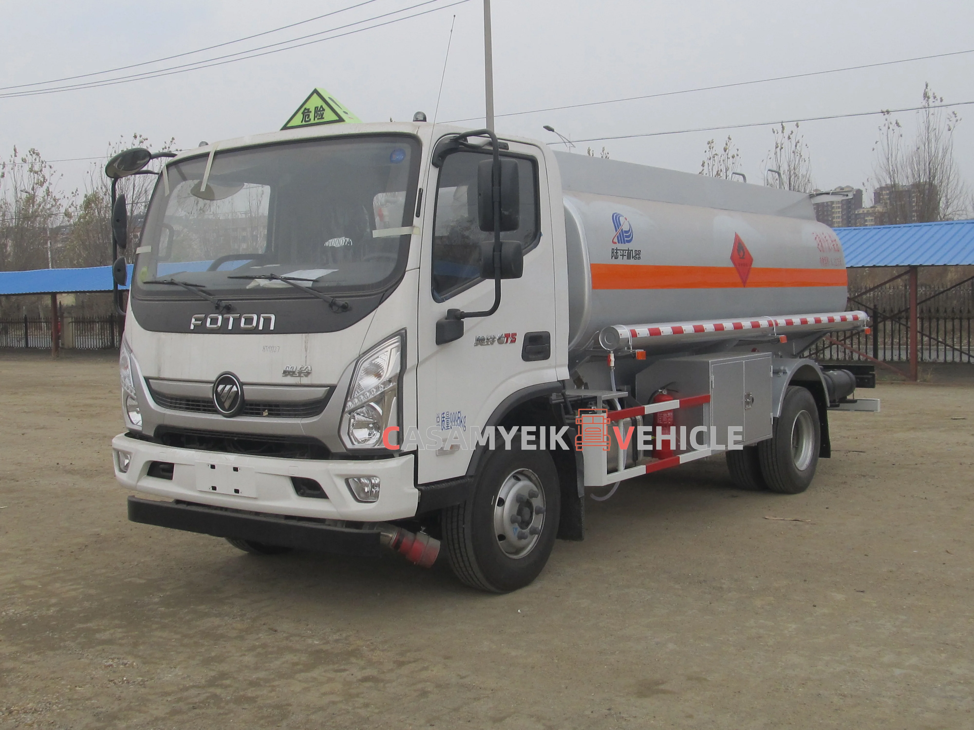 Китайская Фабрика Прямая продажа Foton 5000 литров rhd топливный танкер грузовик тяжелый