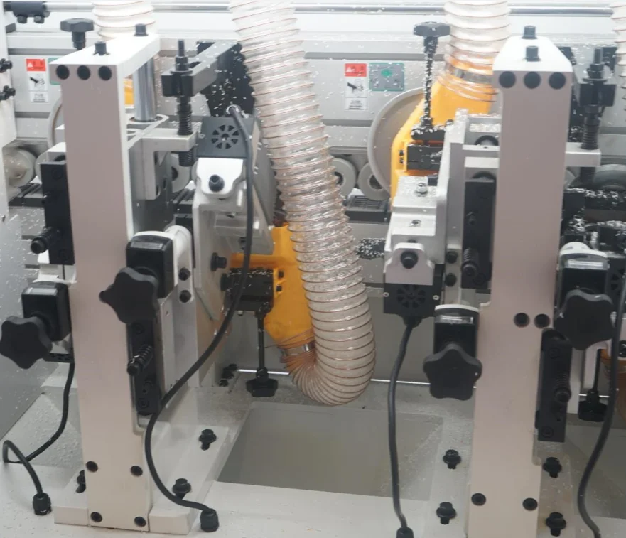 Высокоэффективный полностью автоматический кромкооблицовочный станок для