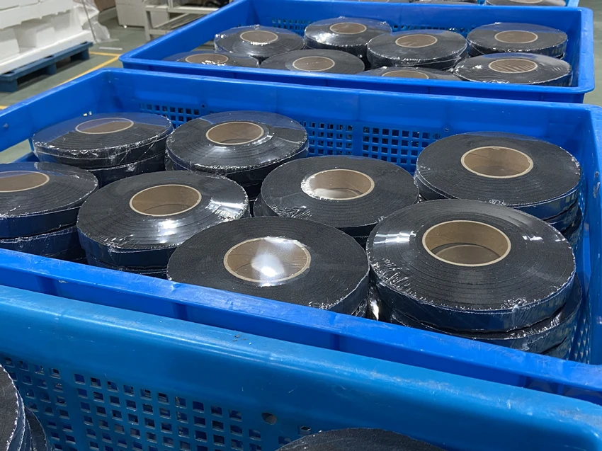 Self Adhesive Expanding Pu Foam Sealant Tape Joint
