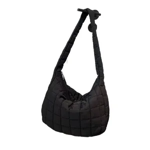 Wholesale High Quality Women's Tote Bag Large Capacity Versatile Crossbody Underarm Bag Fashionable 'dumpling' Single Shoulder