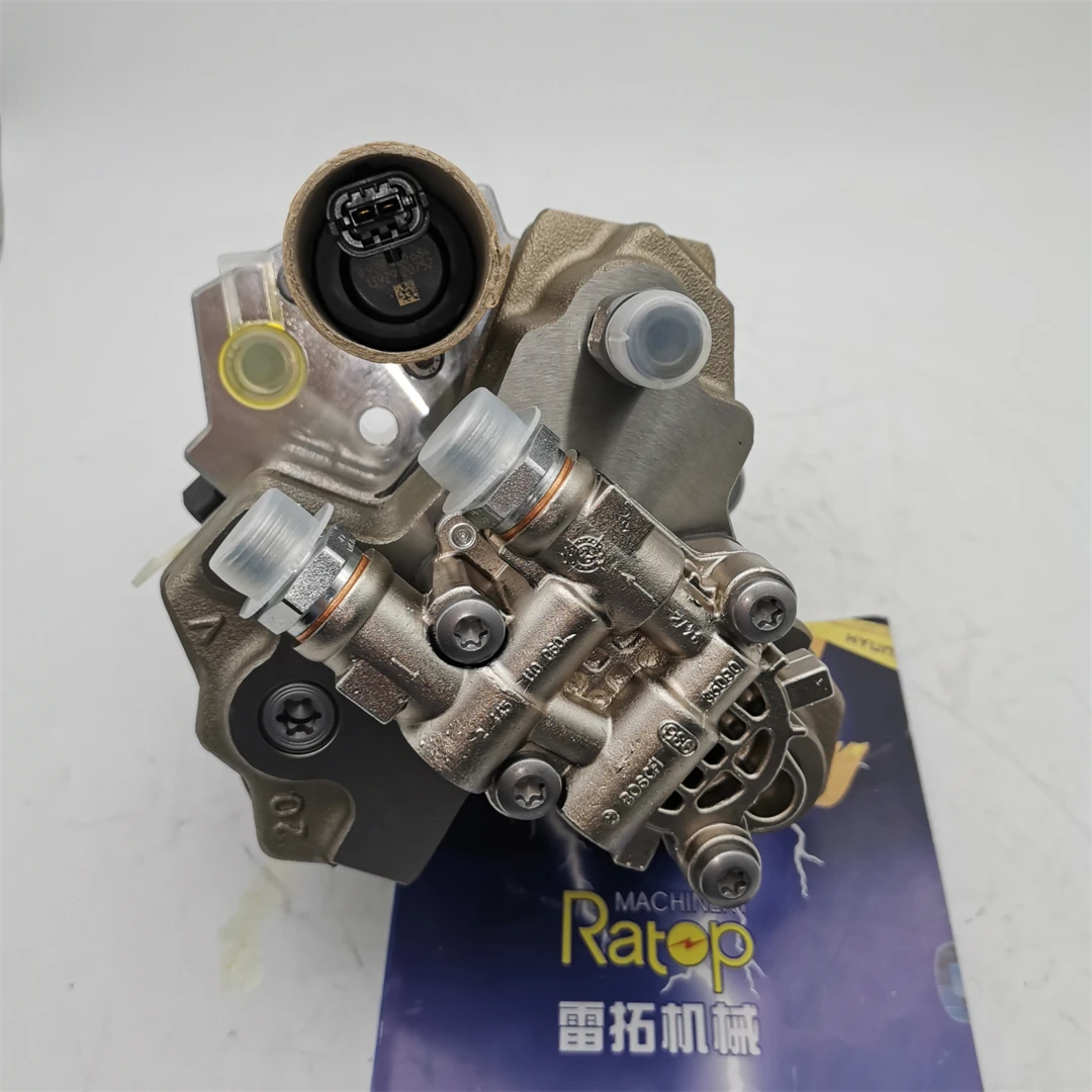 High Quality Fuel Pump for DX225LC and Other Excavators