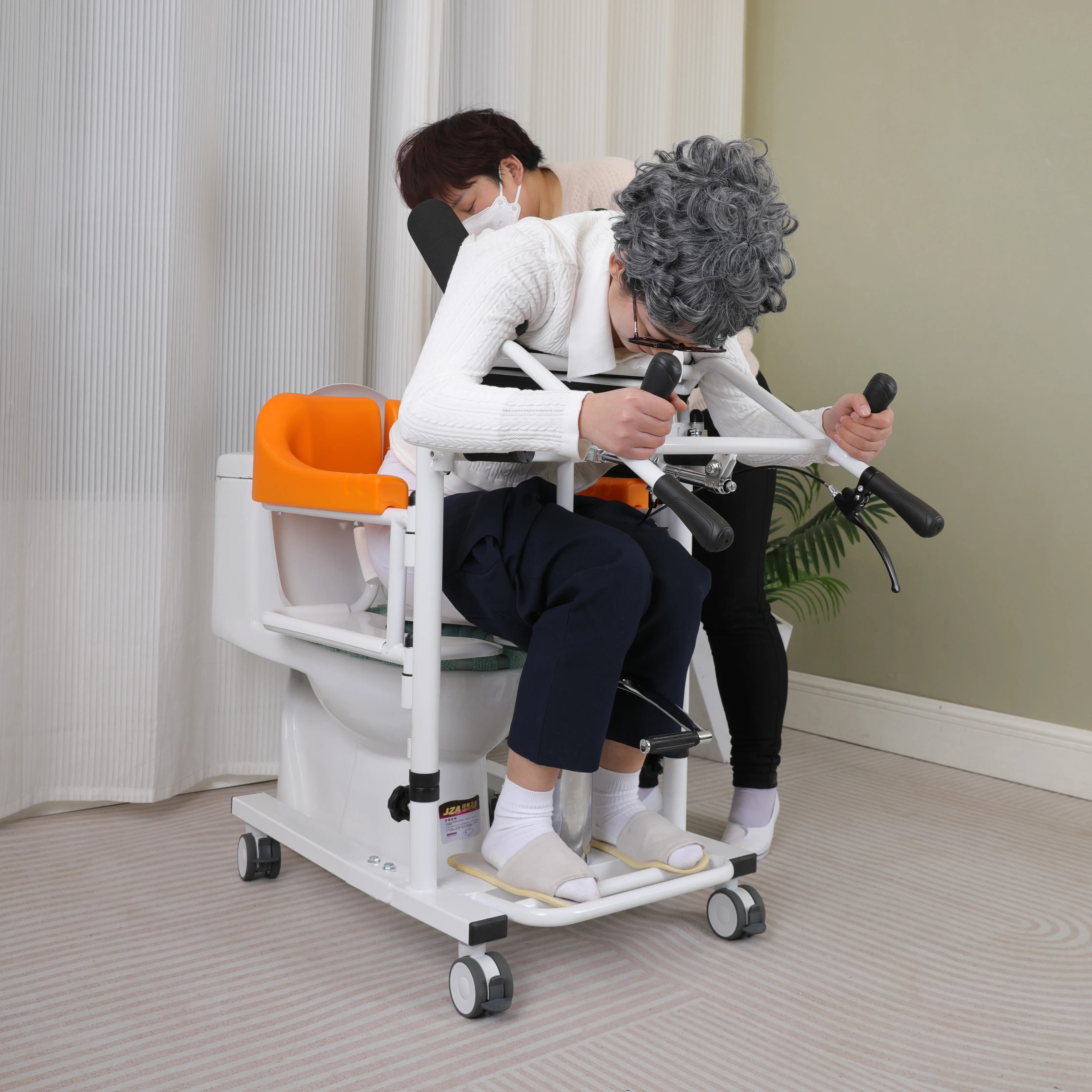 Multi-Functional Home Hydraulic Lift Paralysed Elderly Care Transfer Device Lift Disabled Bathing Commode Chair Transfer Chair