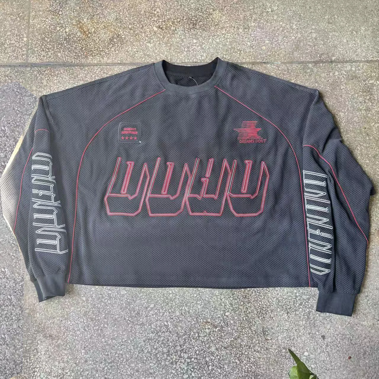 New Design Loose Fashion Long Sleeves T-shirt Monkey Wash Distressed T-shirt Silk Screen Printing Embroidery T-shirt Man gallery 7