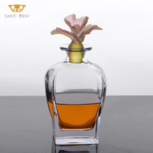 2026 Spring New Design Glass Crystal Empty Wine Bottle Liquor Cup With Flower Stopper