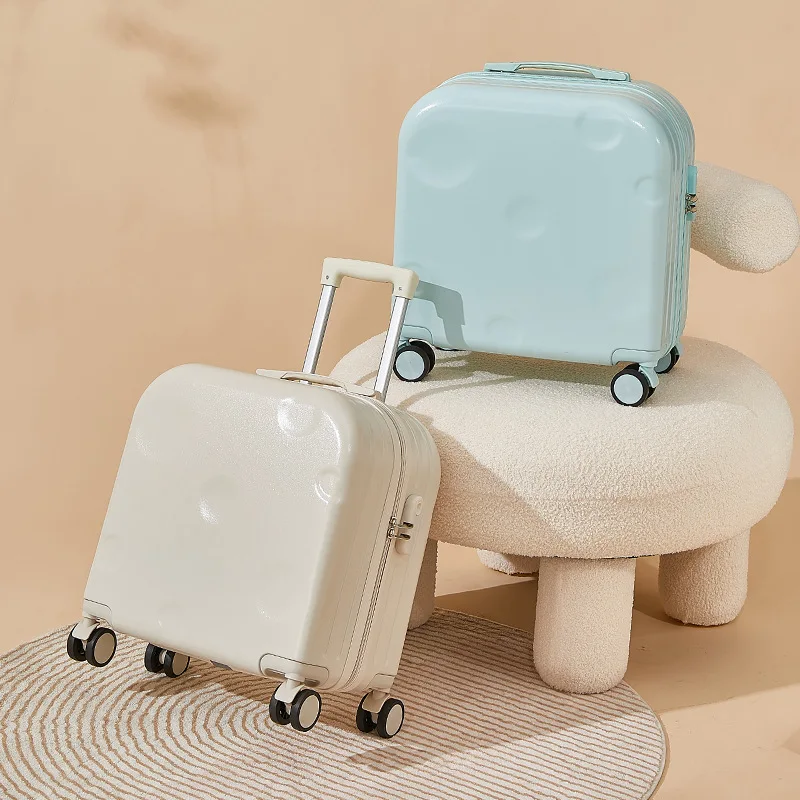 Carry on Size 18-Inch Candy Color ABS Makeup Bag with Zipper Closure Travel Trolley Suitcase for Cosmetics Carry on Size 18-Inch Candy Color ABS Makeup Bag with Zipper Closure Travel Trolley Suitcase for Cosmetics