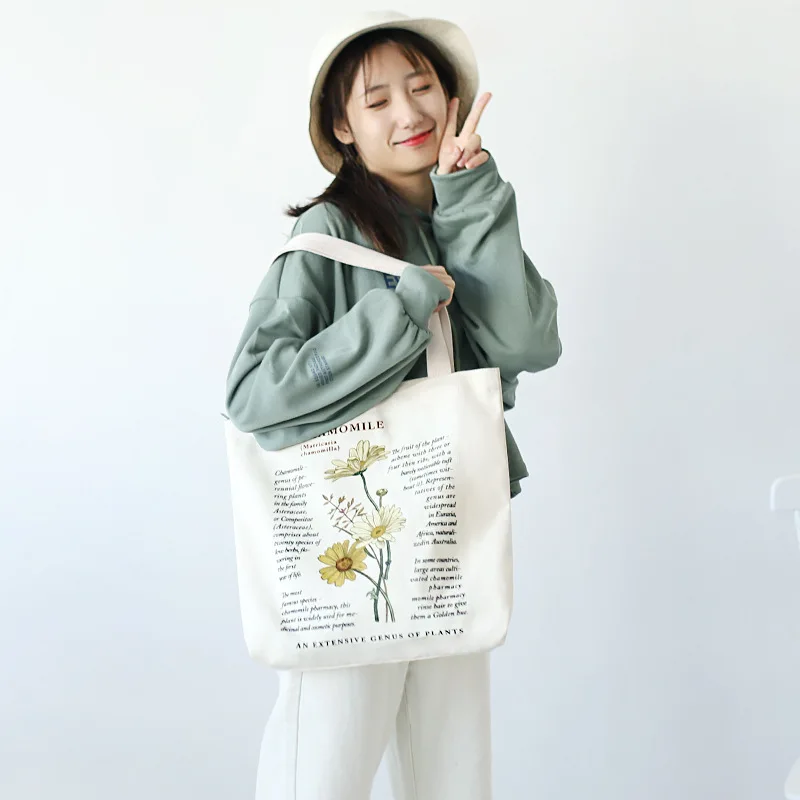 Cute Canvas Tote Bag White Printed Flowers Plain Large Beach Tote with Zipper Shoulder Bags, Chamomoile