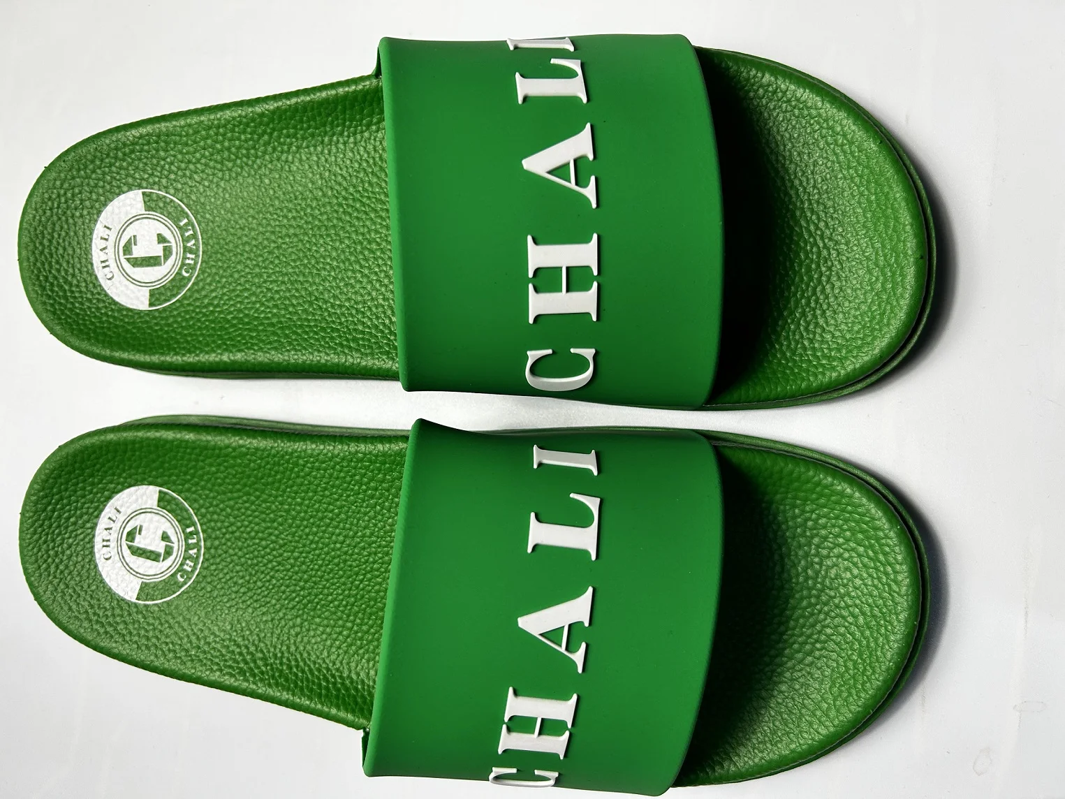 韓国大人気 ★ JEEP Emblem slippers Custom Printed Logo Sandals - Comfortable Indoor Slippers