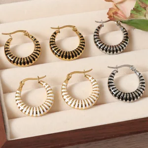 European American Fashion Simple Real Gold PVD Stainless Steel Dripping Oil Earrings for Women Hot Selling Trendy HOOP Hook