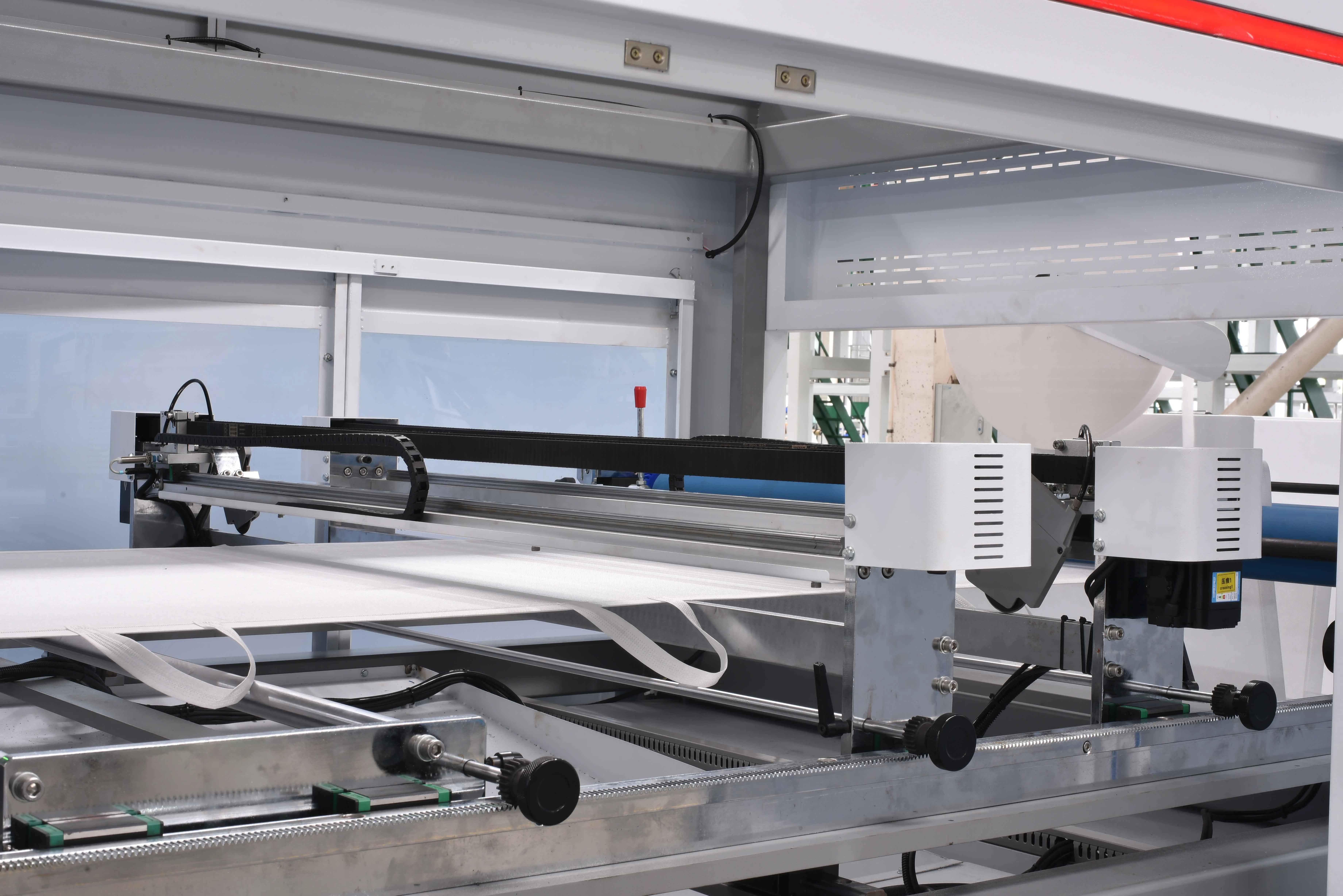 ZX-LT500 Non Woven Bag Making Machine - High Productivity