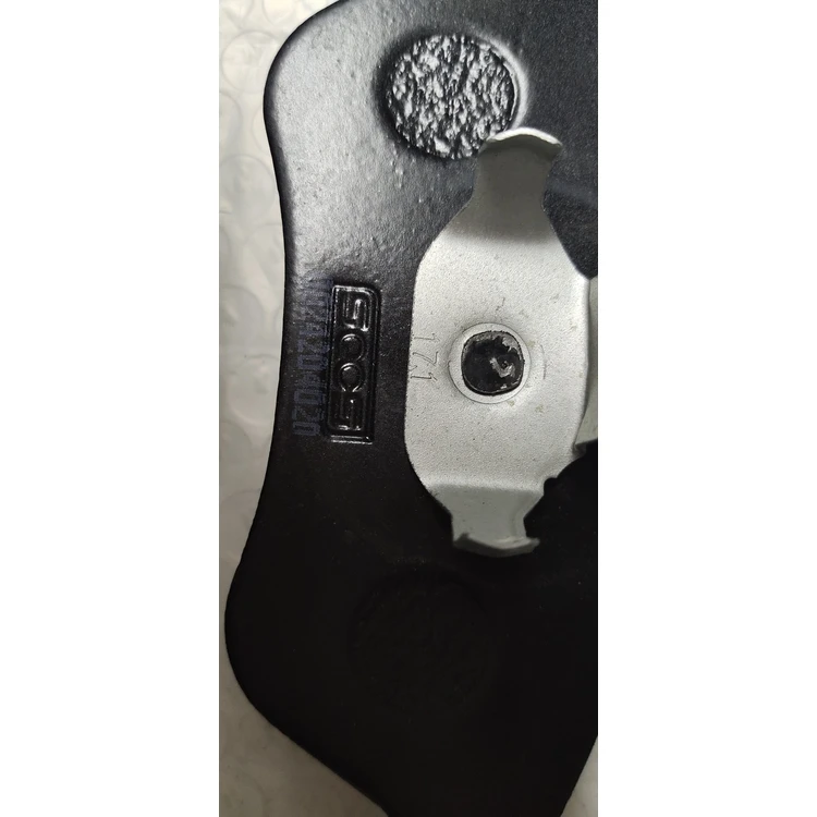 SQCS OEM 0024204020 0024206020 Brake Pad Set for Mercedes Sprinter W901 W902 W903 W463 with 12 Months Warranty