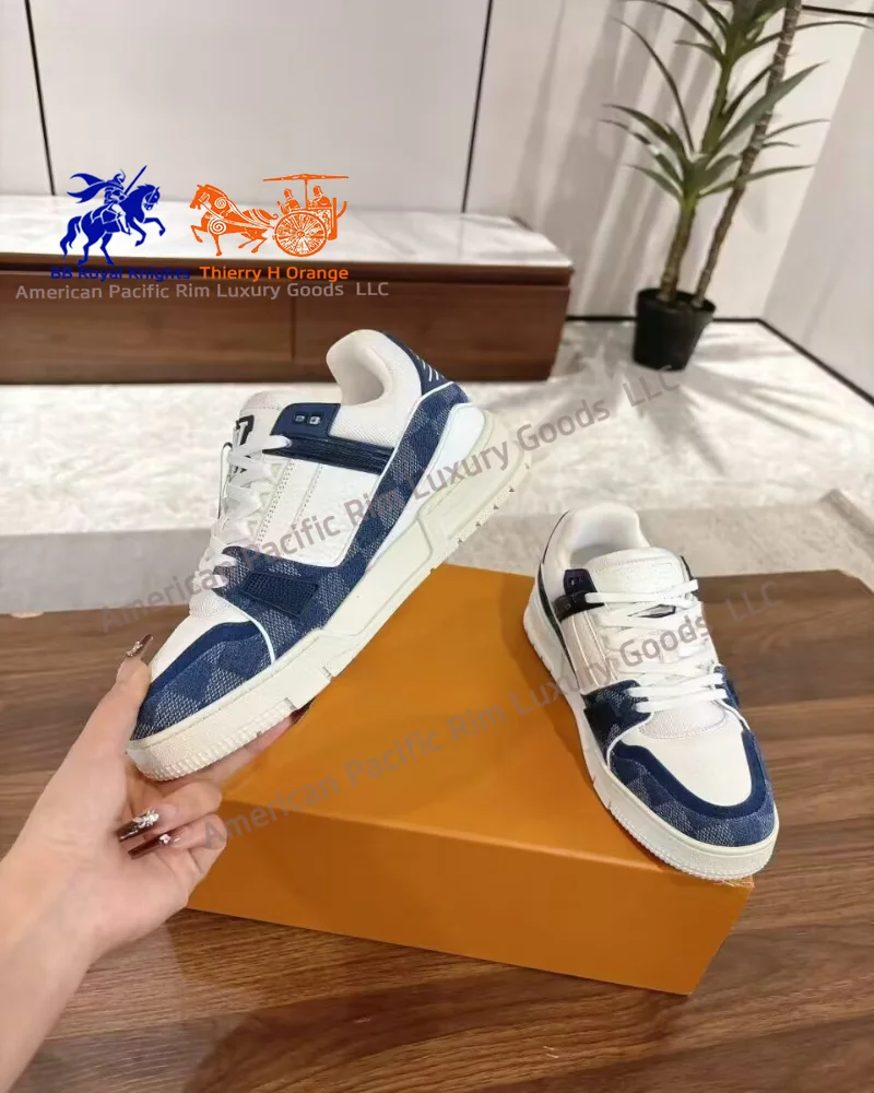 Trainer Skateboarding Sneakers Men Women's New Designer Luxury Casual Shoes  Top Quality Wholesale Sneakers Genuine Leather