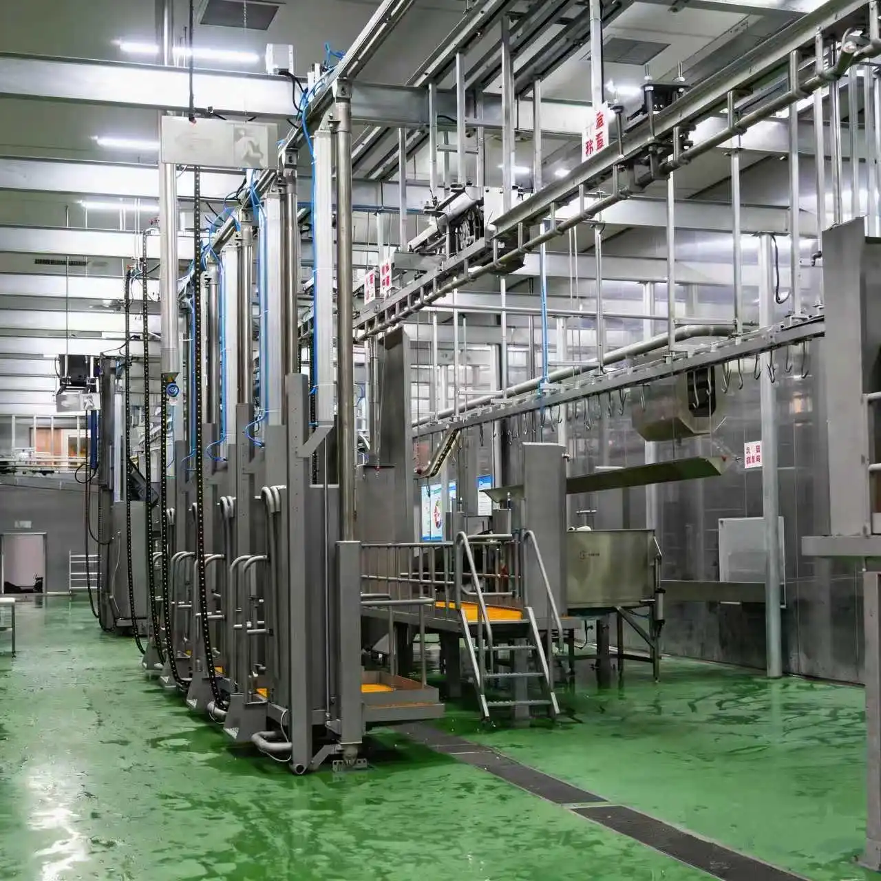 Complete cattle slaughtering equipment for beef processing systems in cattle and buffalo slaughterhouses