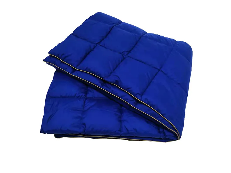 Comfortable Nylon Polyester Adults' Sleeping Bag Envelope Style with Cotton Filling for Winter and Summer Cold Weather