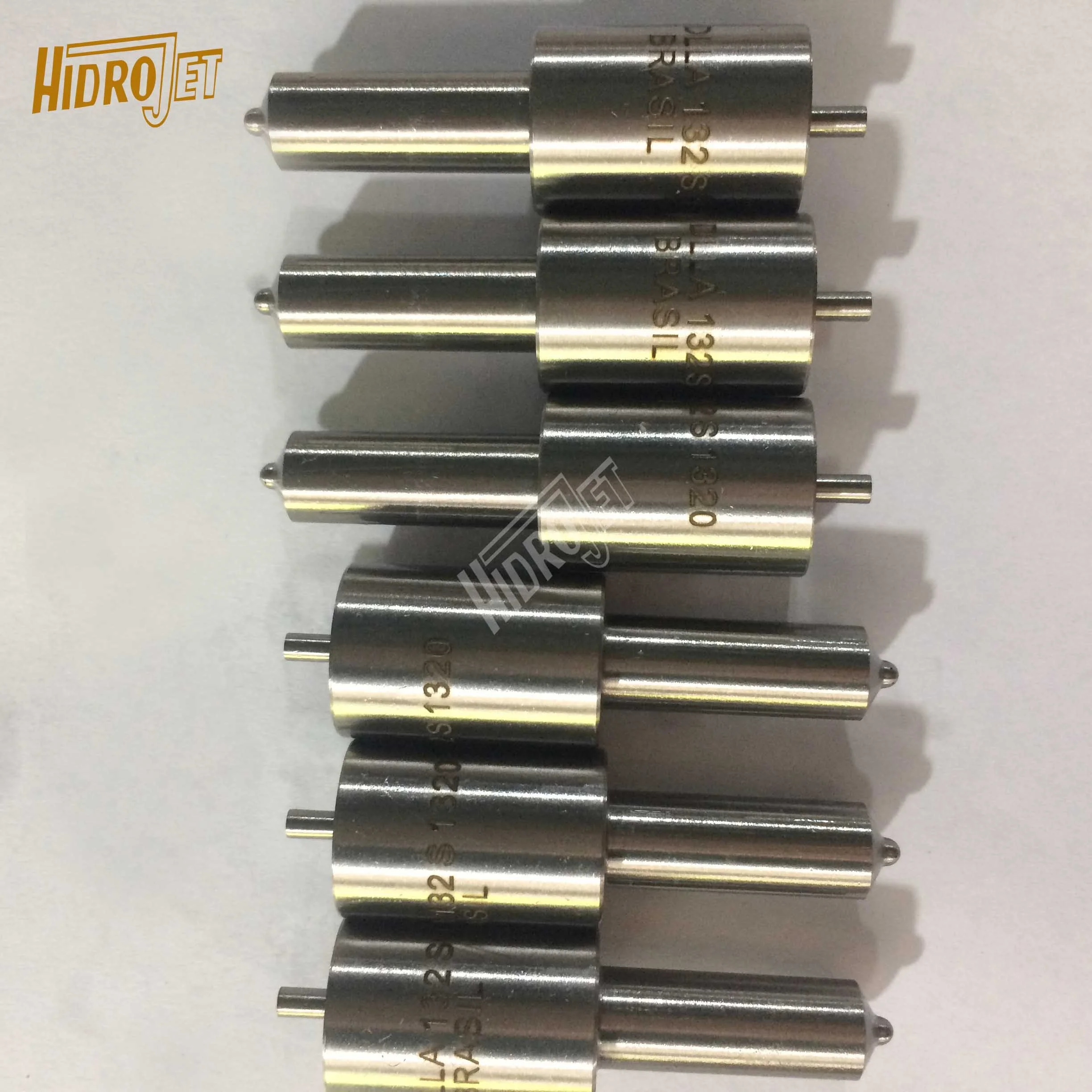 用于博世新荷兰TL80 TL90 TL100挖掘机零件挖掘机附件的喷嘴喷射