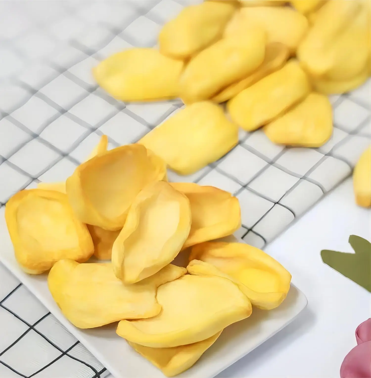 Healthy Snacking Redefined: Crispy, All-Natural Vacuum-Fried Jackfruit Chips factory