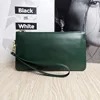 Verde oscuro