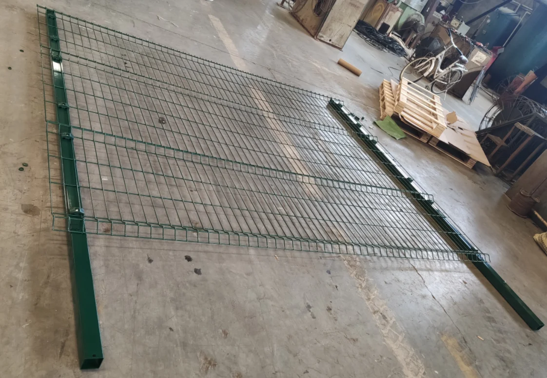 product cheap price factory sale wrought iron decorative powder coated welded wire mesh fence panels 3d folds wire mesh fence-17