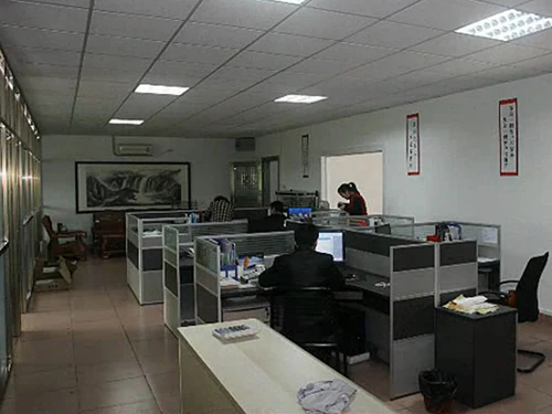 Shaoxing Lianying Textile Co., Ltd. 1