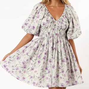 Factory's Summer New Style Floral Skirt Square Neck Bubble Sleeve Tea Break Dress French Retro Natural