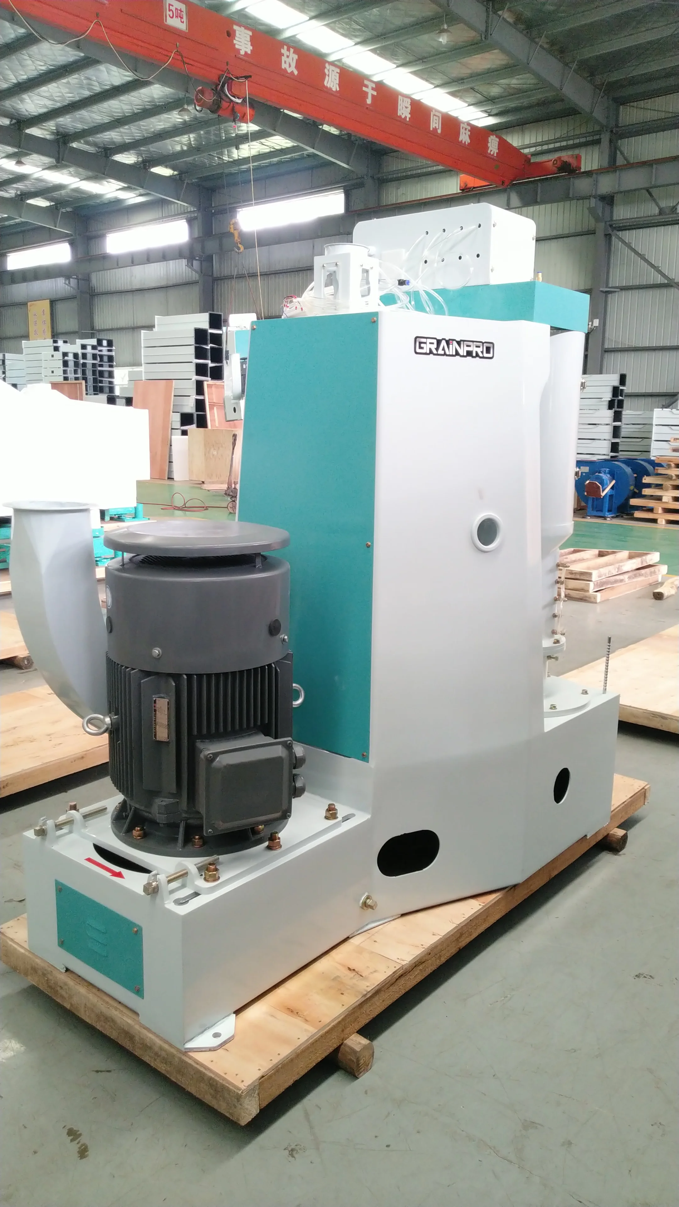 CLJ High Efficient Rice Whitener and Polisher MPGL16 Vertical Double Roller  Rice Water Polisher
