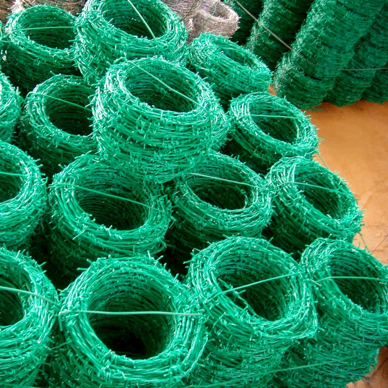 PVC coated green color reverse twist barbed wire on sale