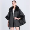 Gris oscuro