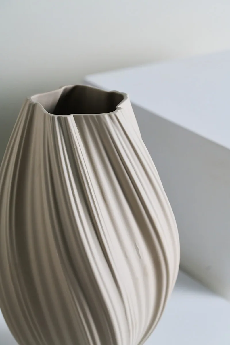 Nordic Morandi spherical ceramic soft round flower arrangement vase