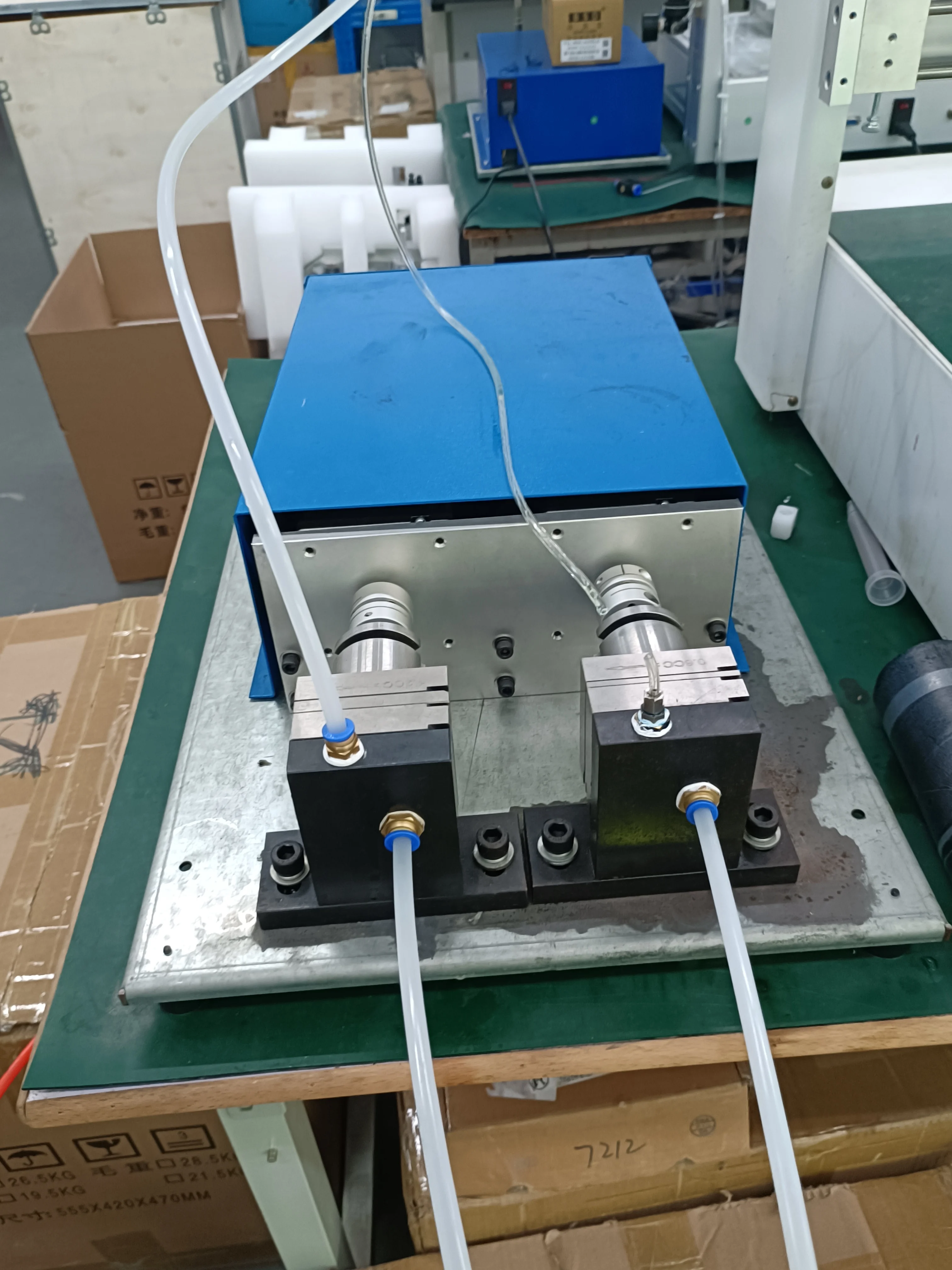 3d Dome Label Dispensing Machine Automatic Epoxy Sticker Doming Machine Glue Machine