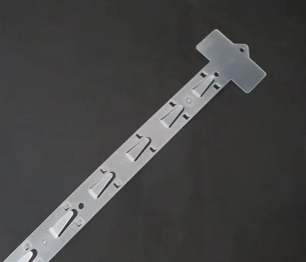Merchandise Display Injection Retail Hanging Plastic Clips Strips