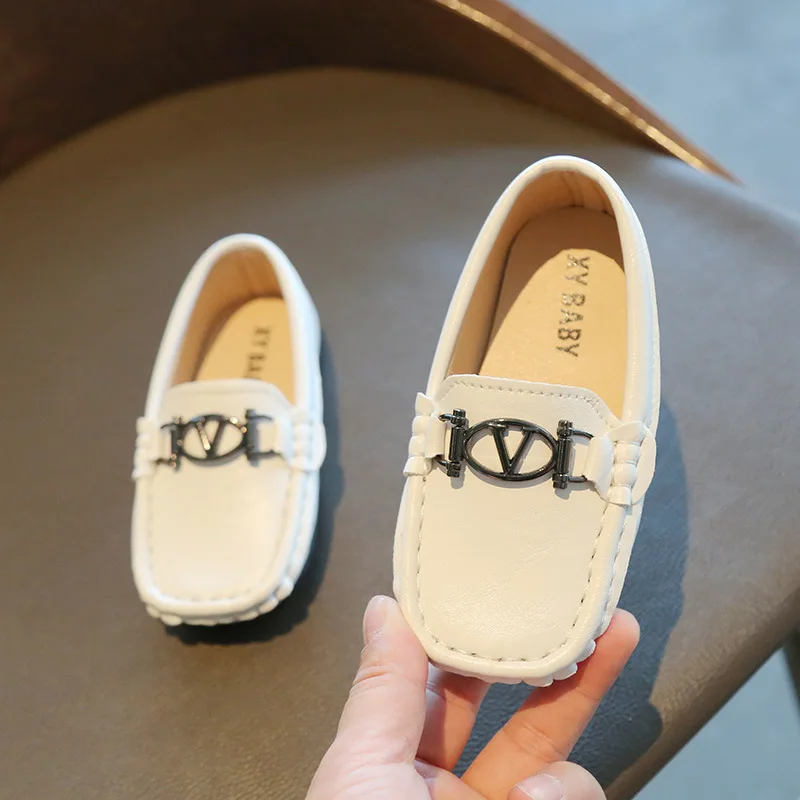 Wholesale Spring Autumn 2023 New Boys' Boat Shoes Korean Style Kids's  Leather Soft Soled Casual Shoes From m.