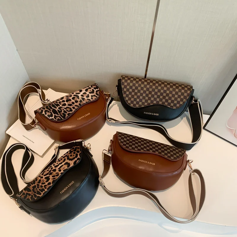 2025 Vintage Texture Single Shoulder Bag for Women New Trendy Versatile Crossbody Saddle Bag Small Size Fashionable Underarm