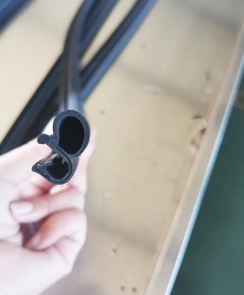 Customize Car Window Rubber Seal Rubber Product Automotive Rubber Door