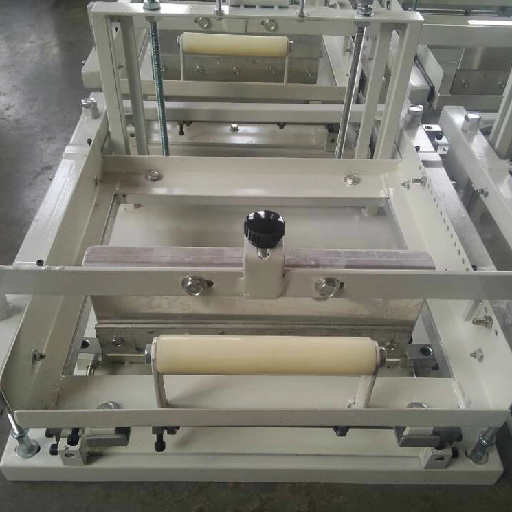 紙コッププラスチックボトル用の小型手動湾曲シルクスクリーン